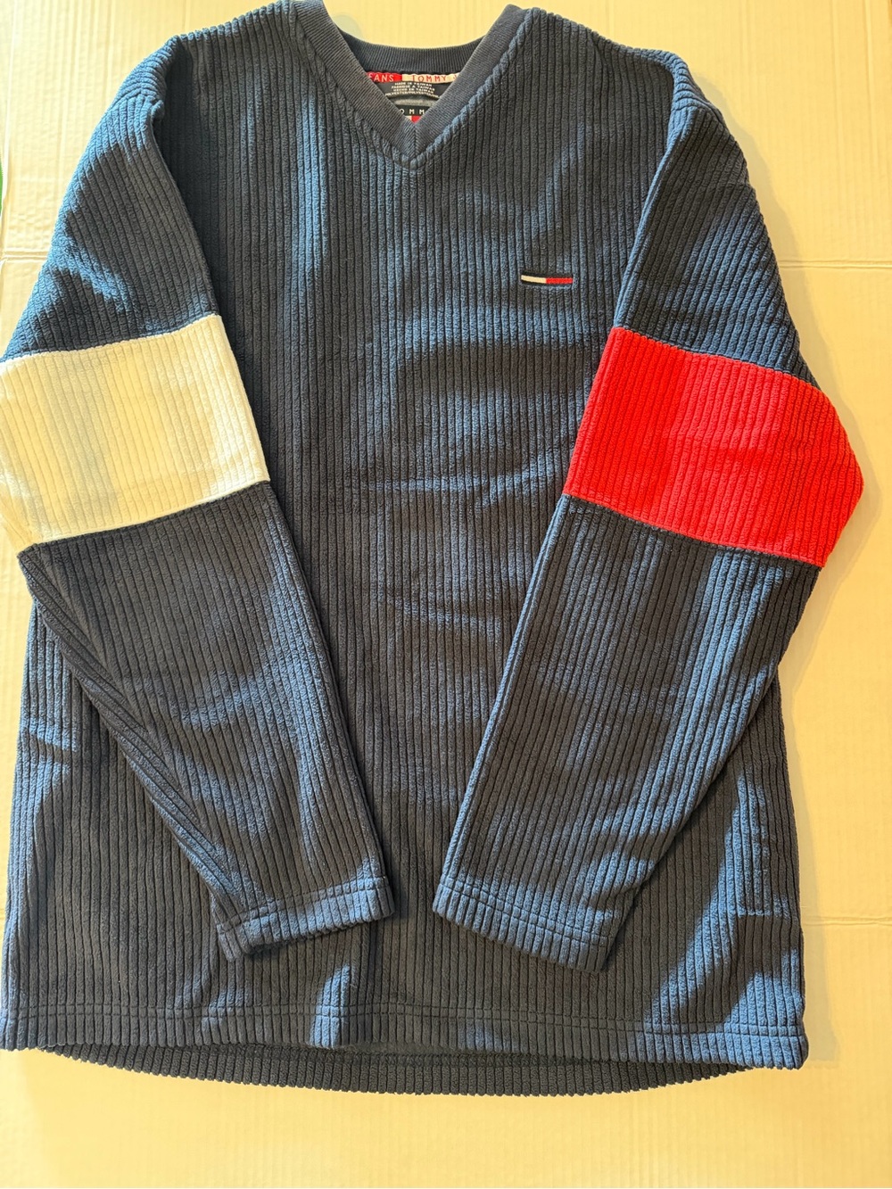 Vintage Men's V-Neck Ribbed Sweater - Navy with Red & White Accents